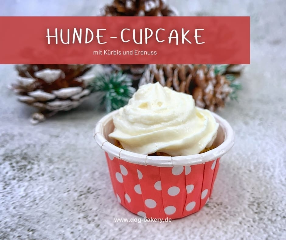Hunde-Cupcake mit Kürbis und Erdnussmus